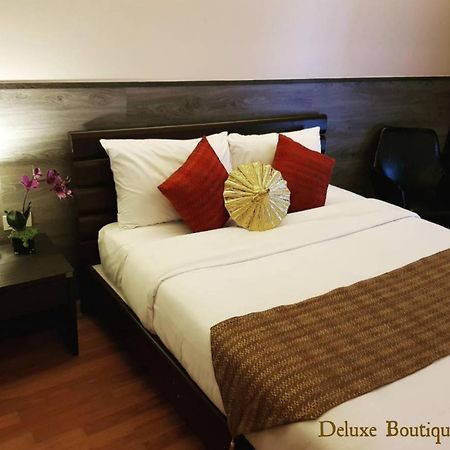Maninarakorn Hotel Чиангмай Екстериор снимка