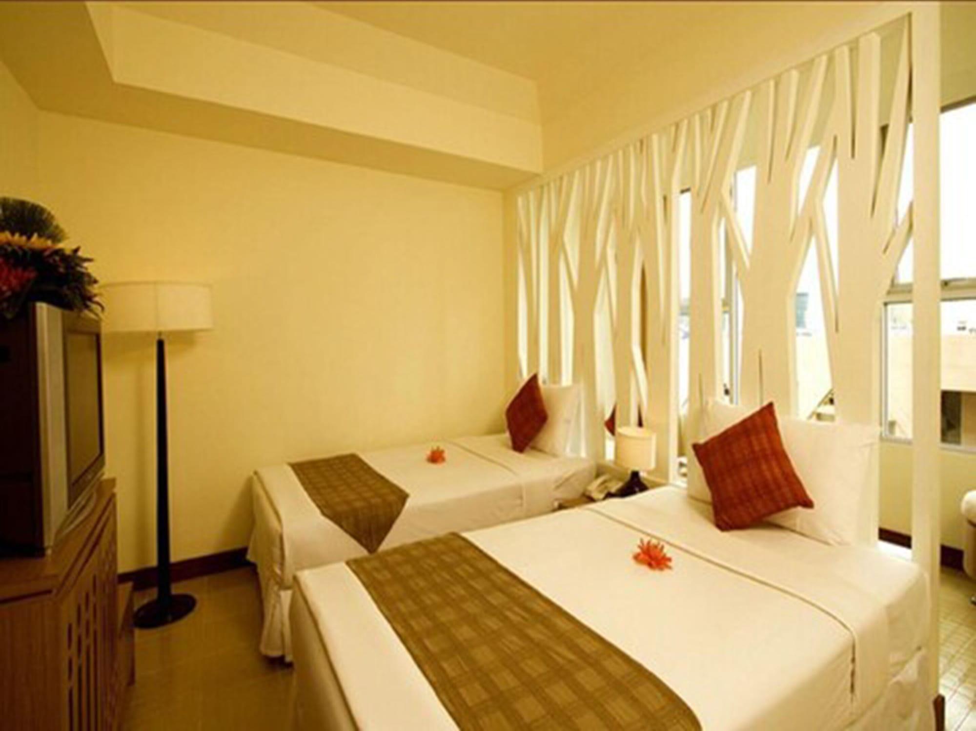 Maninarakorn Hotel Чиангмай Стая снимка