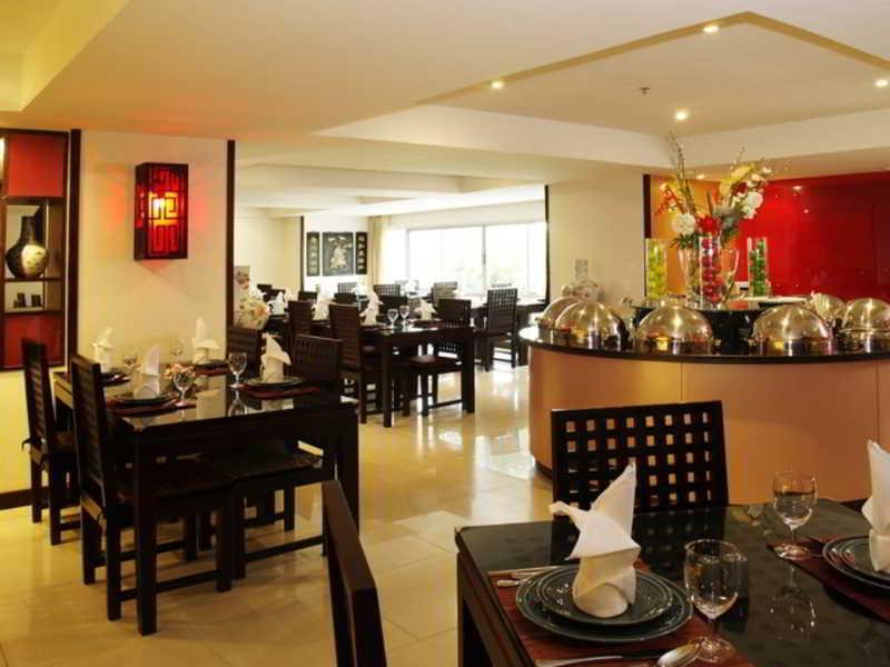 Maninarakorn Hotel Чиангмай Екстериор снимка