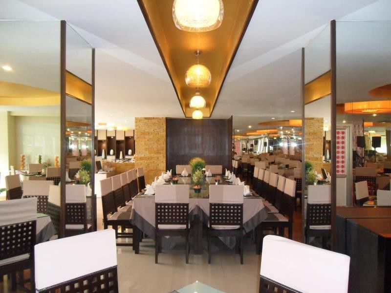 Maninarakorn Hotel Чиангмай Екстериор снимка