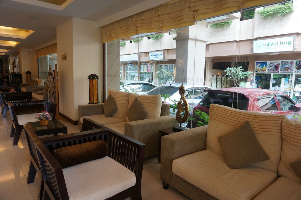 Maninarakorn Hotel Чиангмай Екстериор снимка