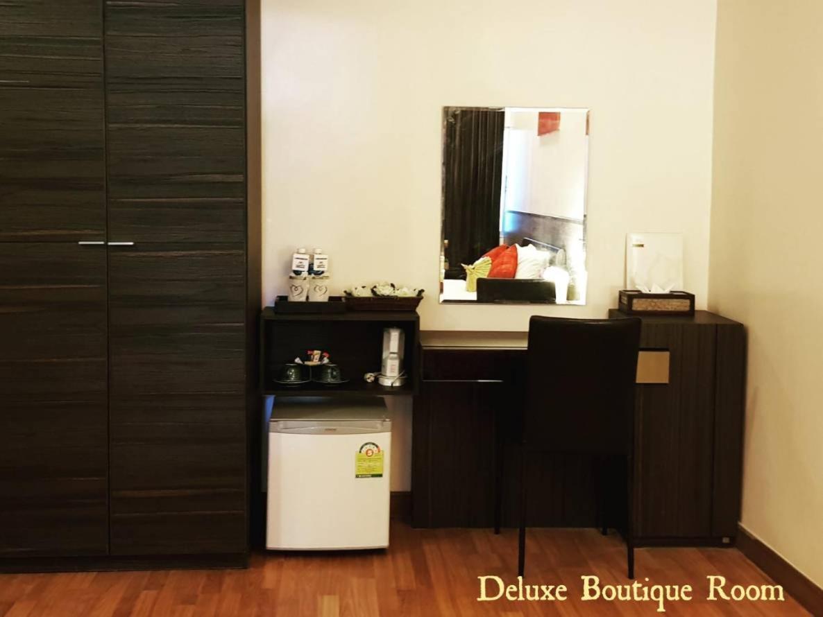 Maninarakorn Hotel Чиангмай Екстериор снимка